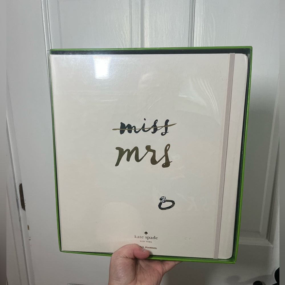 Kate Spade Bridal Planner